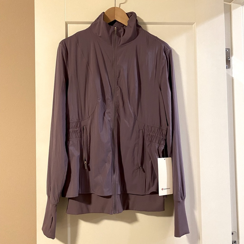 NWT lululemon Sights Seen jacket; size 10; lavender